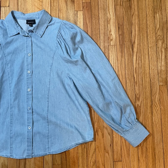 WHO WHAT WEAR Chambray Button-up - Picture 3 of 14